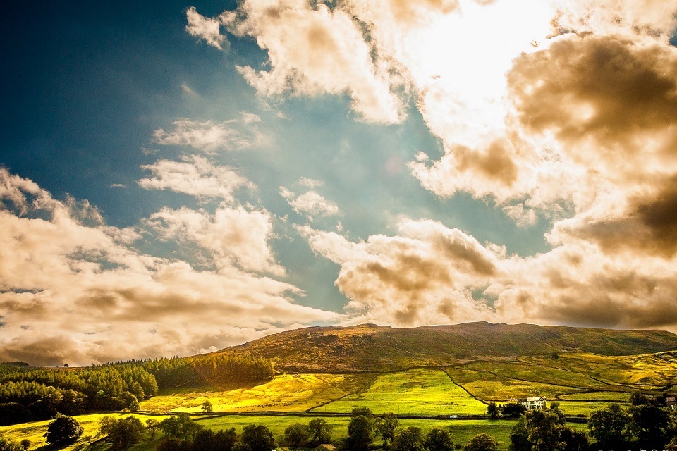 Government announcement to end UK's contribution to climate change