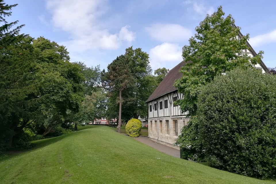 Help us to improve the flood defence in York’s Museum Gardens