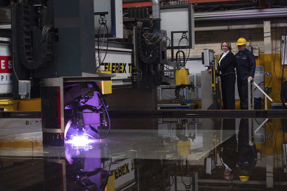 The first steel section of HMS Cardiff being cut.