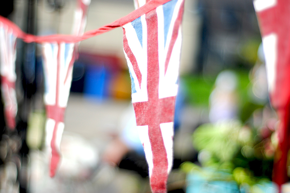 Revised road closure guidance to boost children's outdoor play