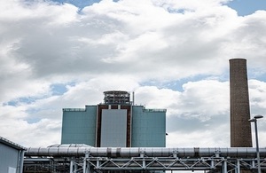 An image of the First Generation Reprocesiing Plant stack and the Sellafield site with only a 9 metre stub left.