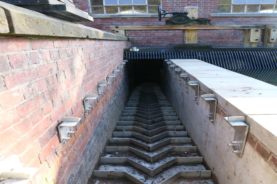 Fish pass at iconic Grade II Crumpwood weir now in action