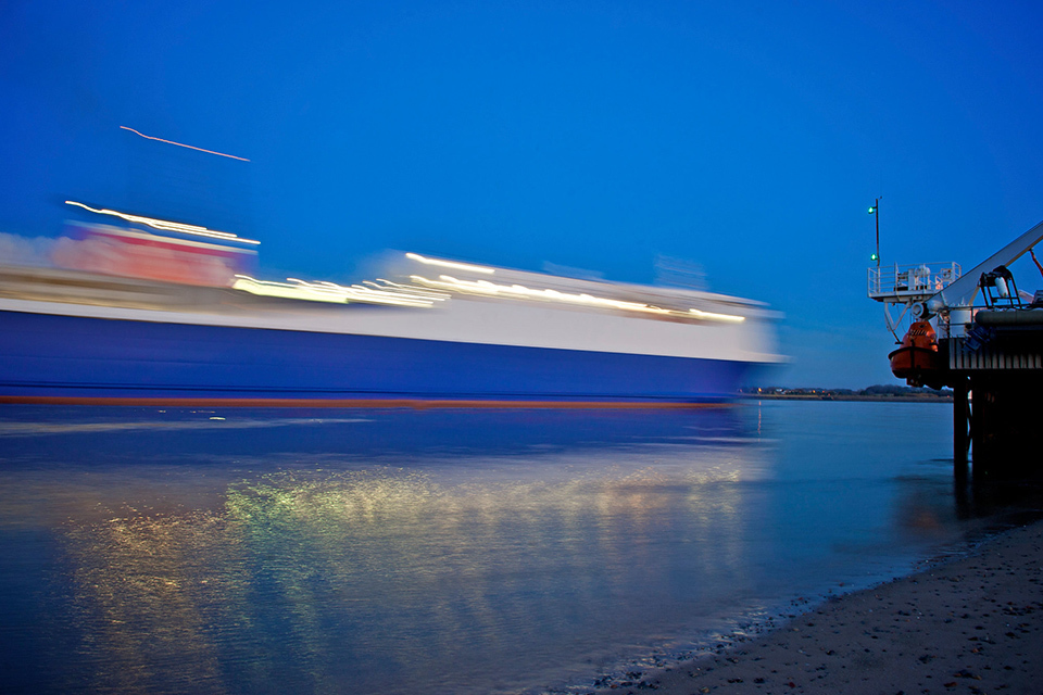 Government backs cutting edge tech to drive down shipping emissions