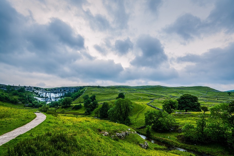 Defra opens £2 million fund to restore flood-affected farmland