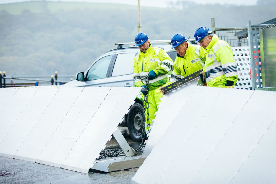 Salisbury chosen to test temporary flood barriers
