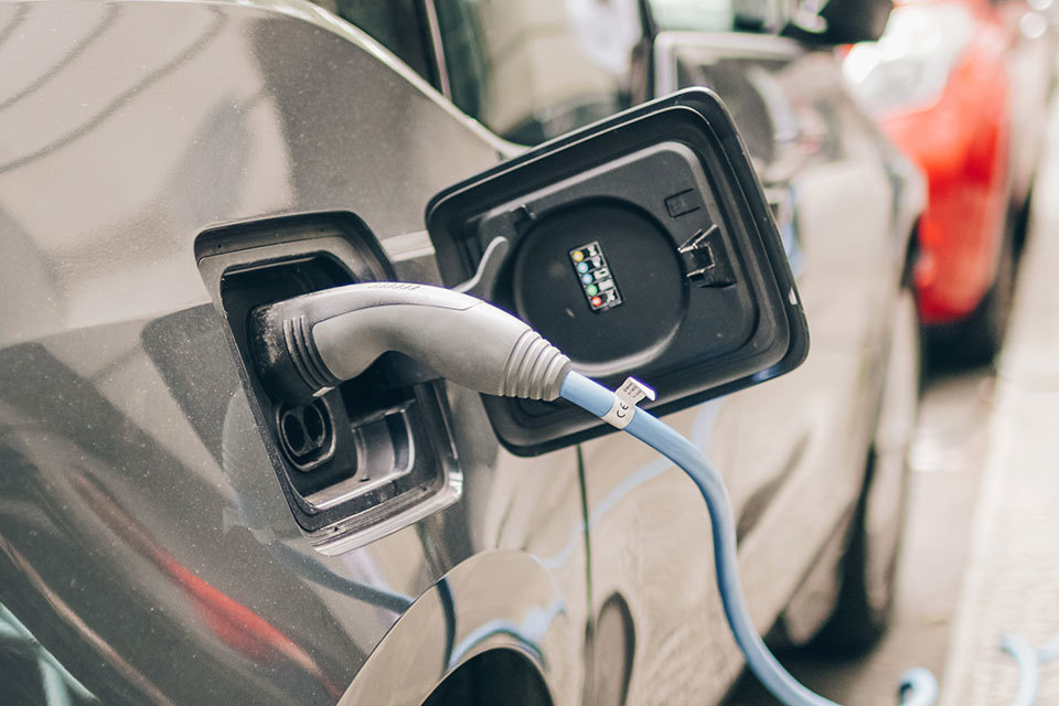 New ‘league table’ reveals electric car charging availability across UK as Transport Secretary calls on local authorities to do more