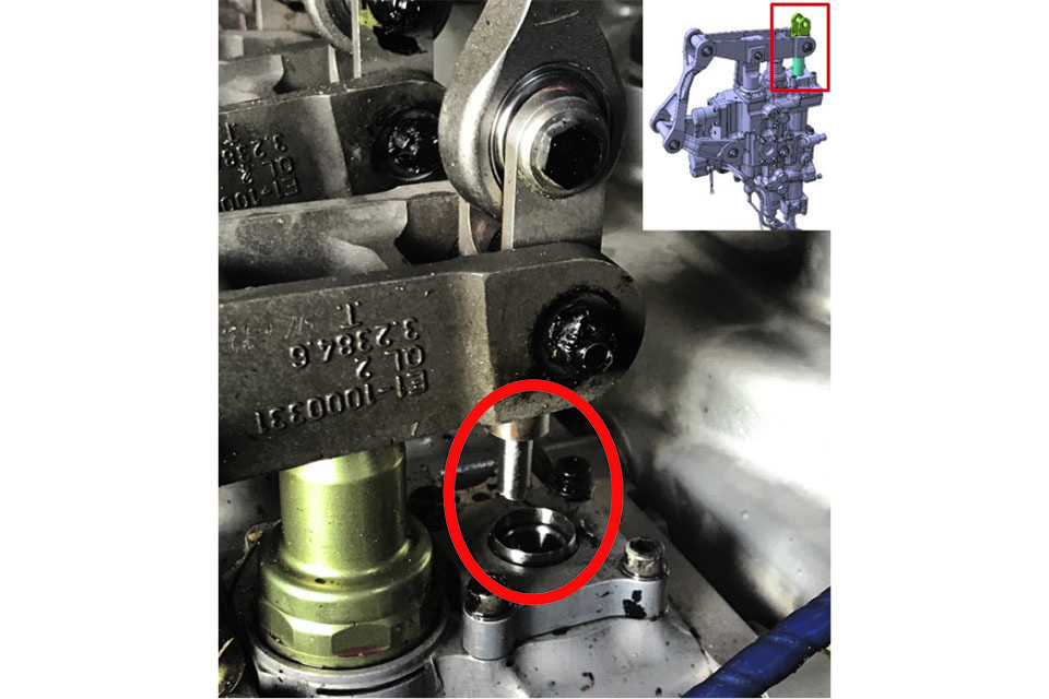 AAIB Report: Eurocopter EC135T1, corrosion initiated fracture of a main rotor actuator tie bar