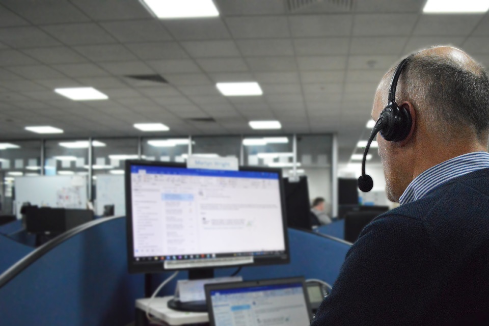 Civil/crime news: Twitter customer service feed for providers