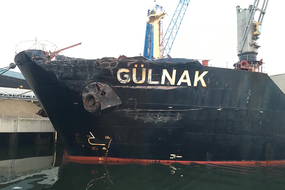 Damage to bulk carrier Gülnak