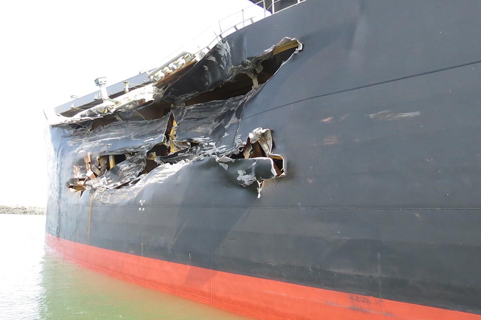 Damage to bulk carrier Cape Mathilde