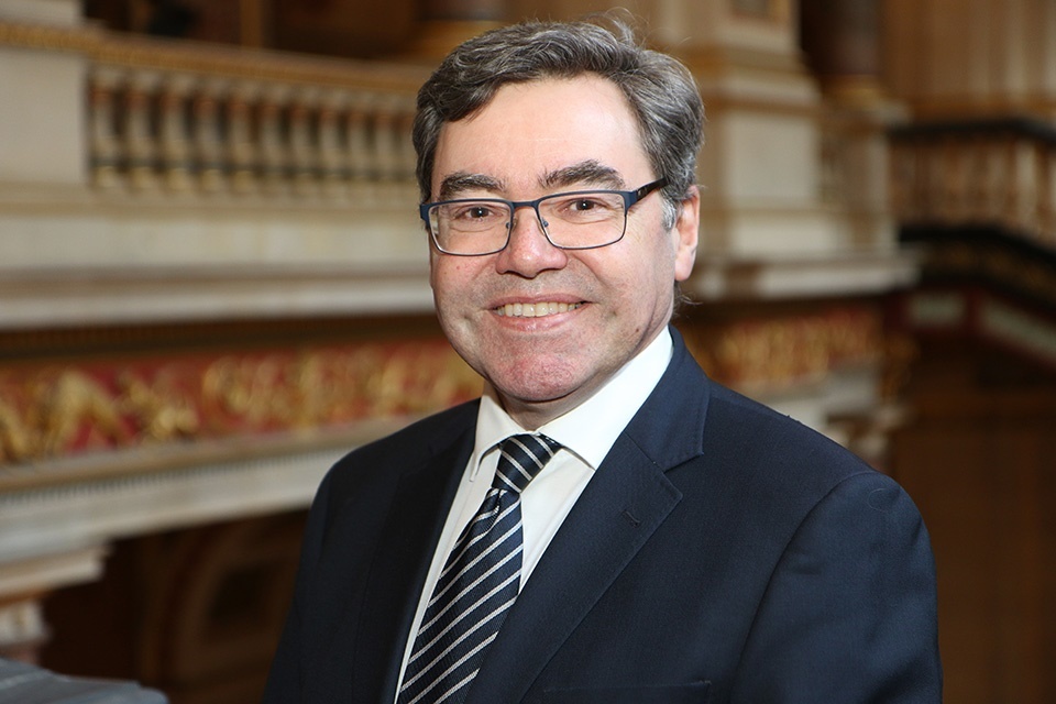 Change of Her Majesty’s Ambassador to Hungary Paul Fox GOV.UK