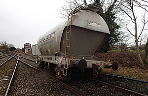 The wagon derailed on trap points