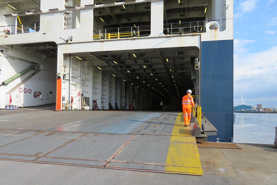 Seatruck Progress stern ramp