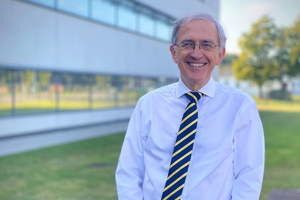 Rare Fellowship for Dstl Scientist