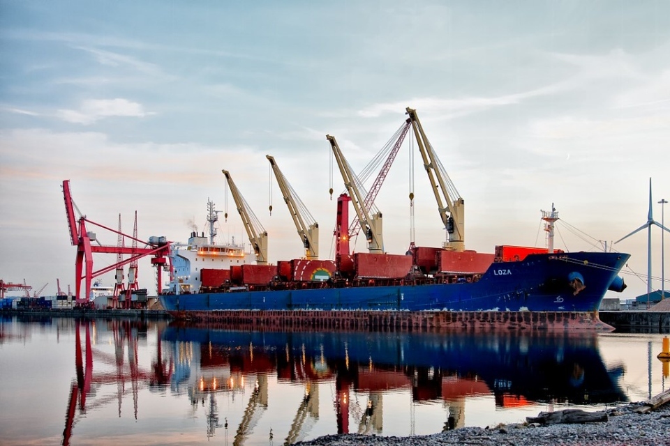 1000s of seafarers to receive fair pay as UK changes law on national minimum wage