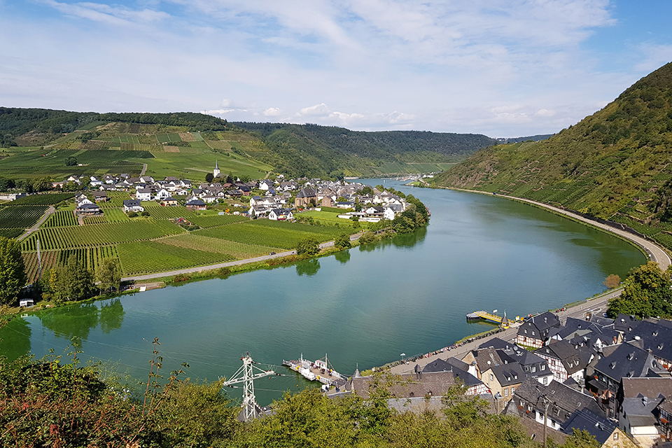 Germany and Sweden removed from travel corridor list of exempt countries