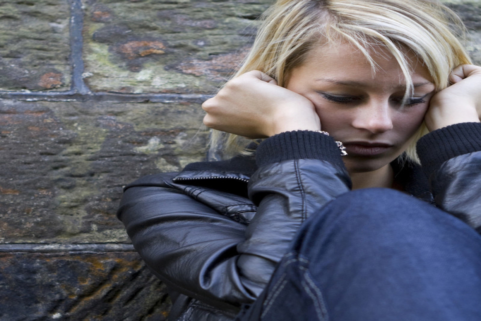 The long shadow of deprivation