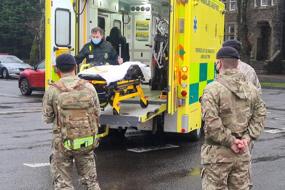Record number of armed forces personnel help with Covid response
