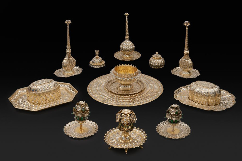 Clive of India’s Durbar set at risk of export