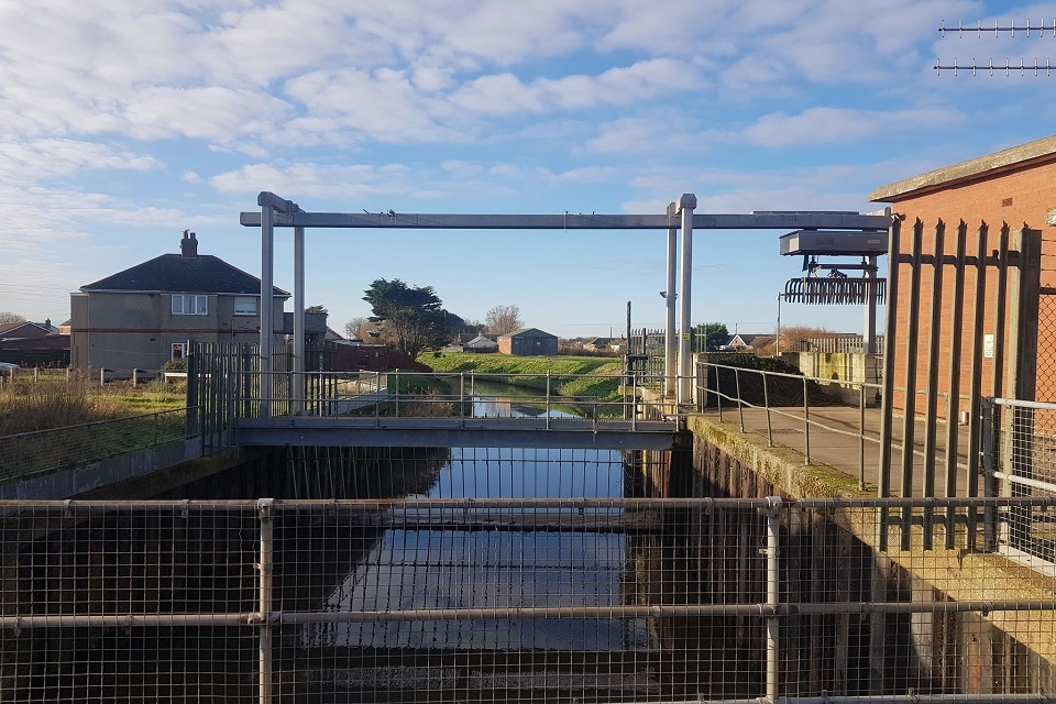 Critical flood defences upgrade in Trusthorpe