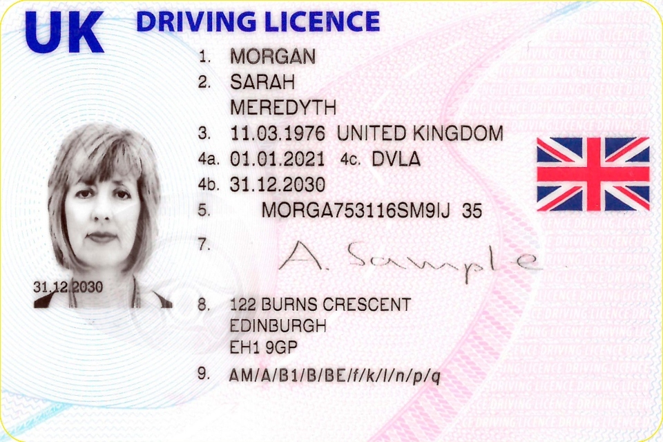 New-style driving licences and number plates mark one-year anniversary of Brexit as EU flag is removed - GOV.UK