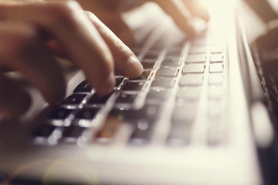 Government delivers more than one million devices to disadvantaged pupils