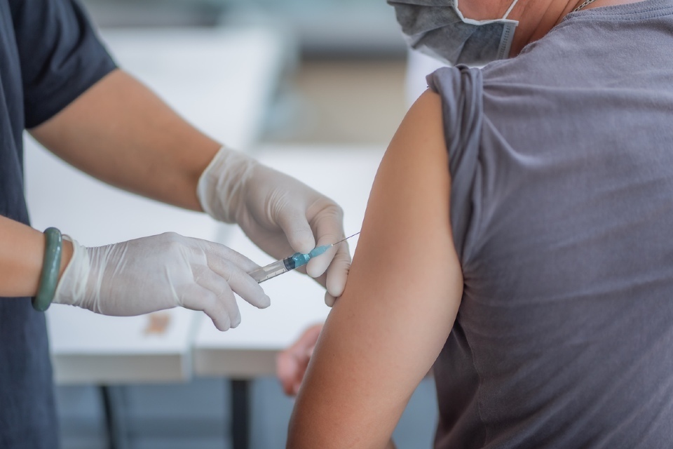 JCVI advises prioritising homeless people and rough sleepers for COVID 19 vaccine