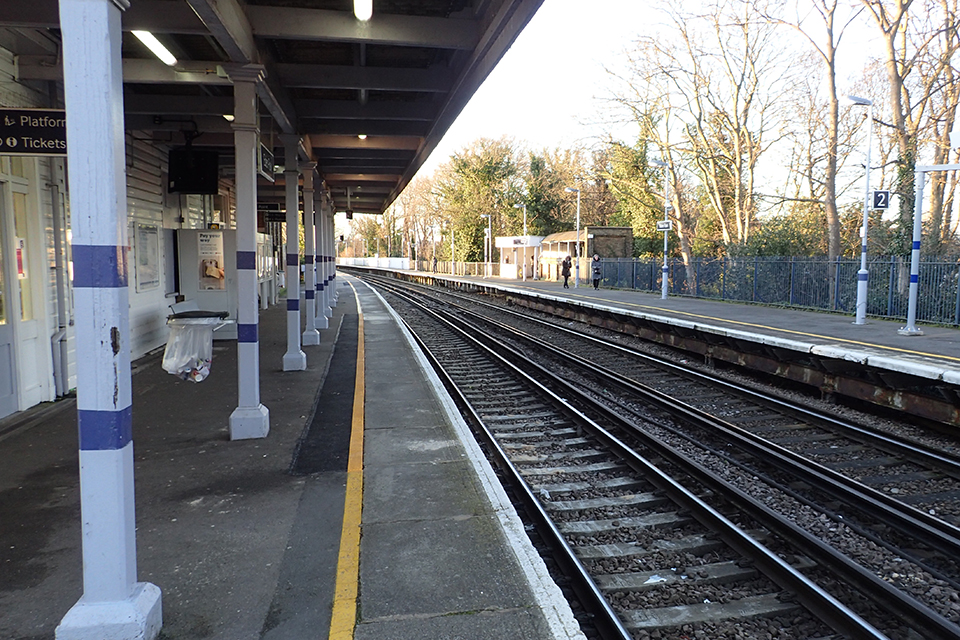 Platform with no tactile surface markings at Eden Park.