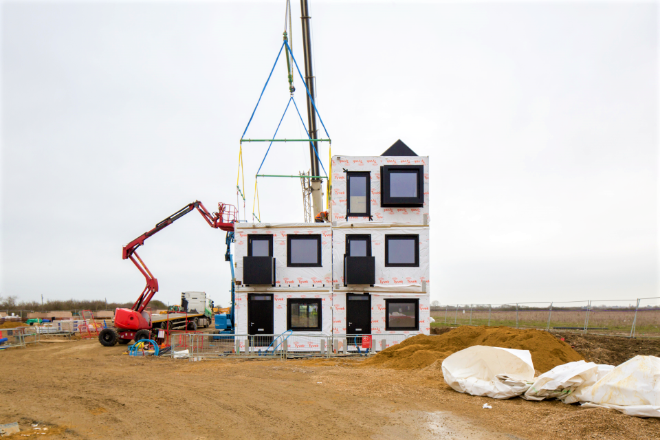 Groundbreaking partnership delivers first modular homes at Northstowe