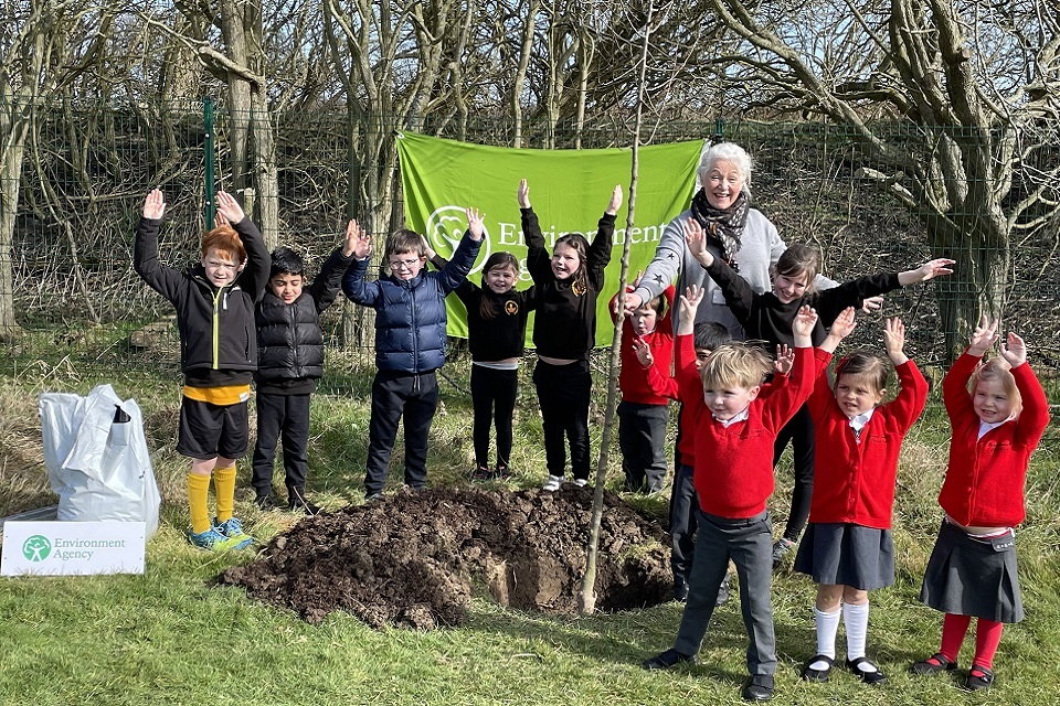 More than 250 trees planted as part of North East flood scheme