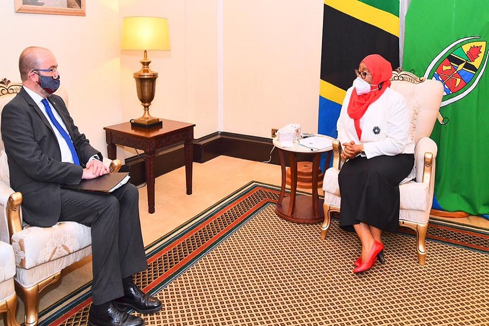 UK Minister for Africa James Duddridge visits Tanzania