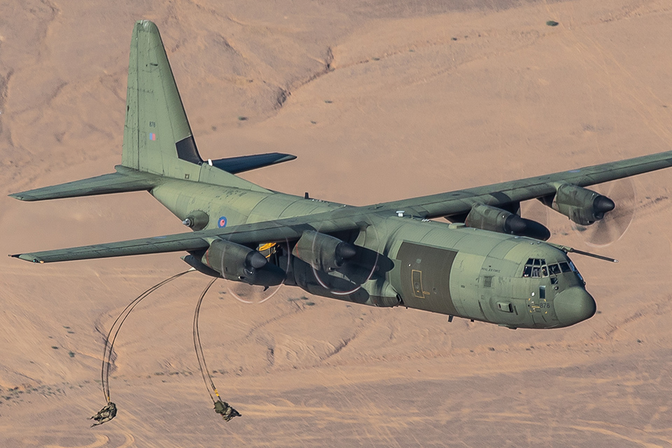 Paratroopers conduct joint exercise in Jordan in support of Carrier Strike Group