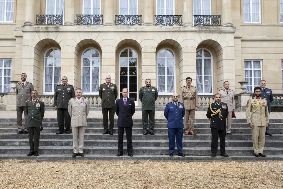 Chief of Defence Staff Hosts Dragon Group with Gulf Partners