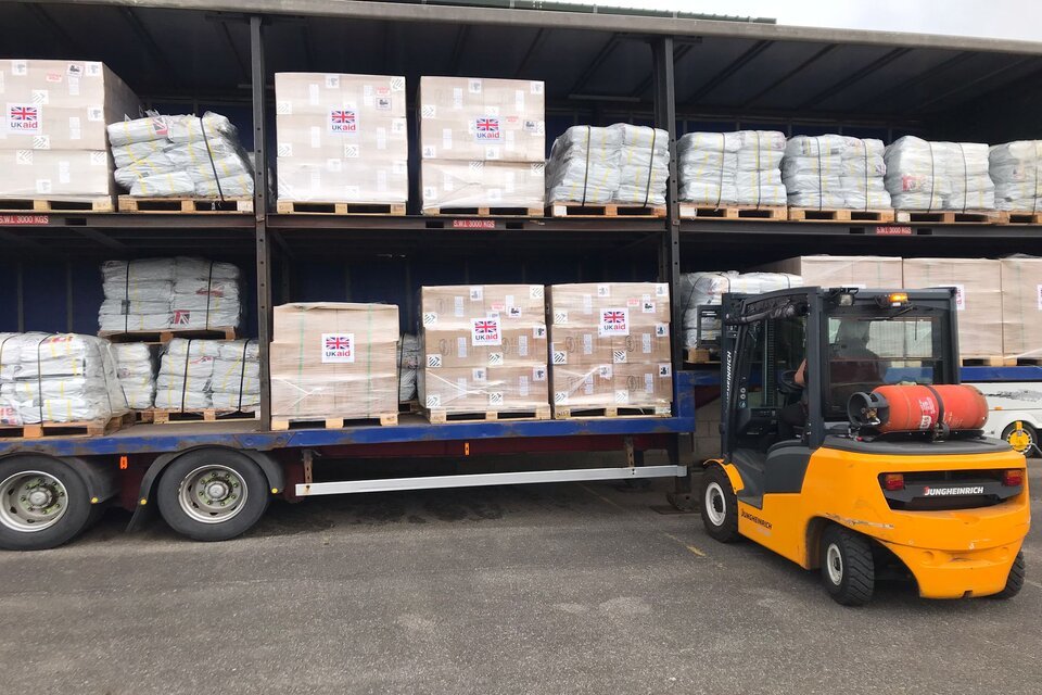 UK sends shelter kits and solar powered lanterns for up to 1300 vulnerable families in Haiti