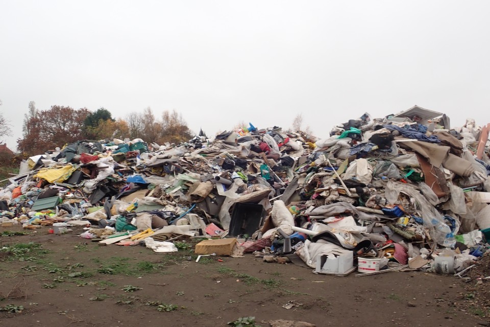 Nottinghamshire man fined £840 for operating illegal waste site