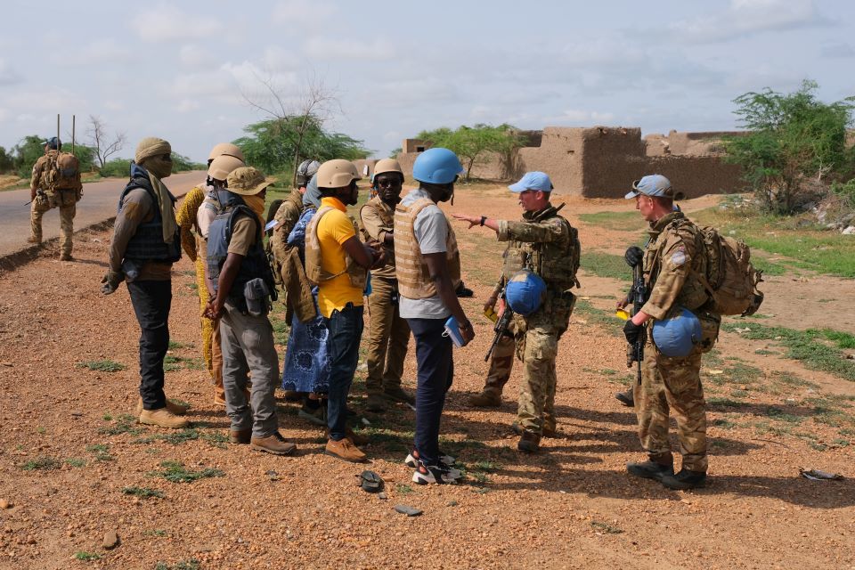British troops in Mali help investigate massacre