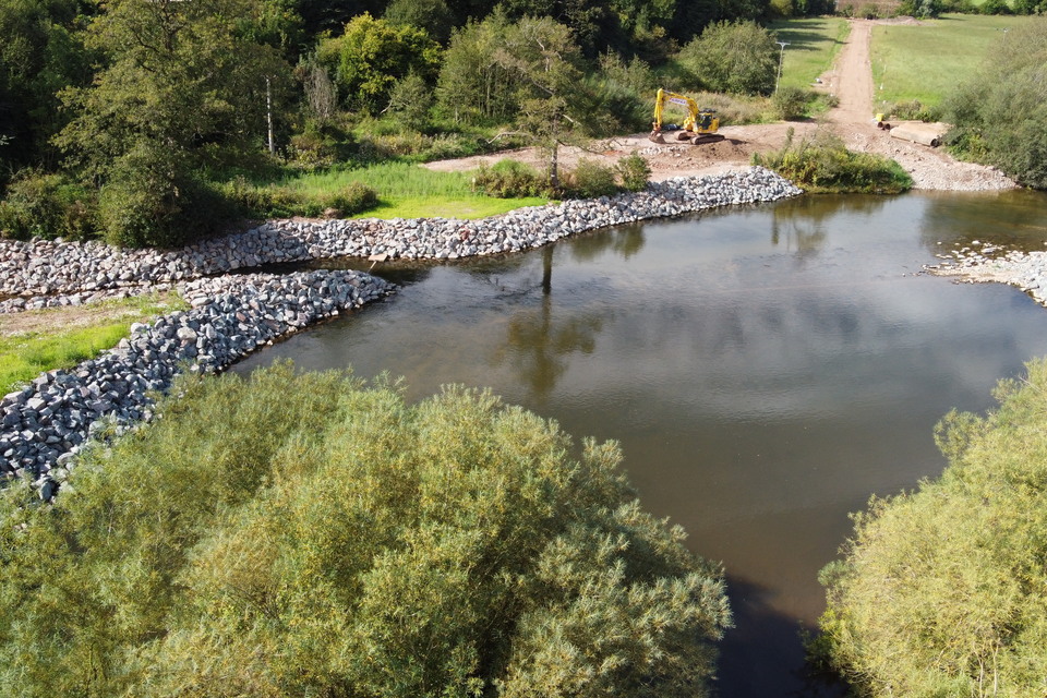 Removal of Dovecliff weir restores river health