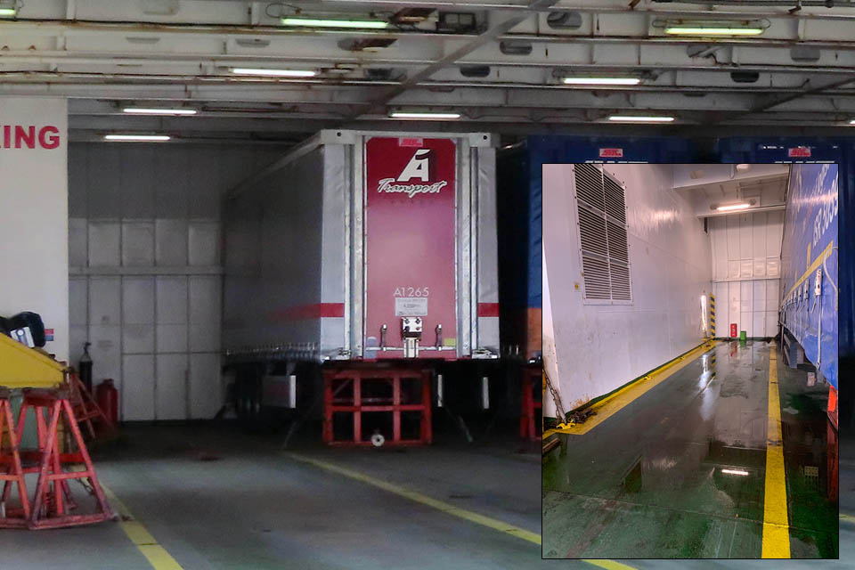 Clipper Pennant semi-trailer parking arrangement