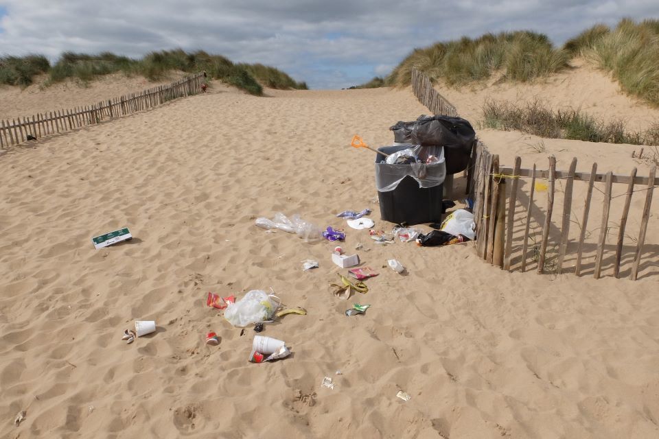 Plans unveiled to ban single use plastics