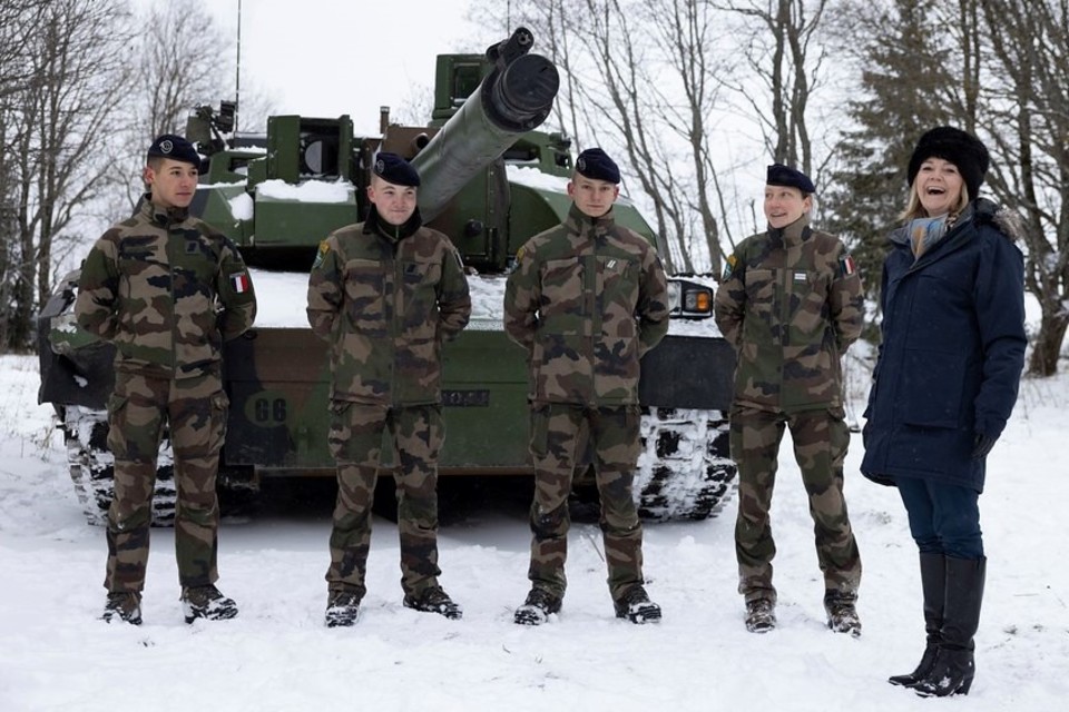 Foreign Secretary warns a Russian incursion into Ukraine would be strategic mistake