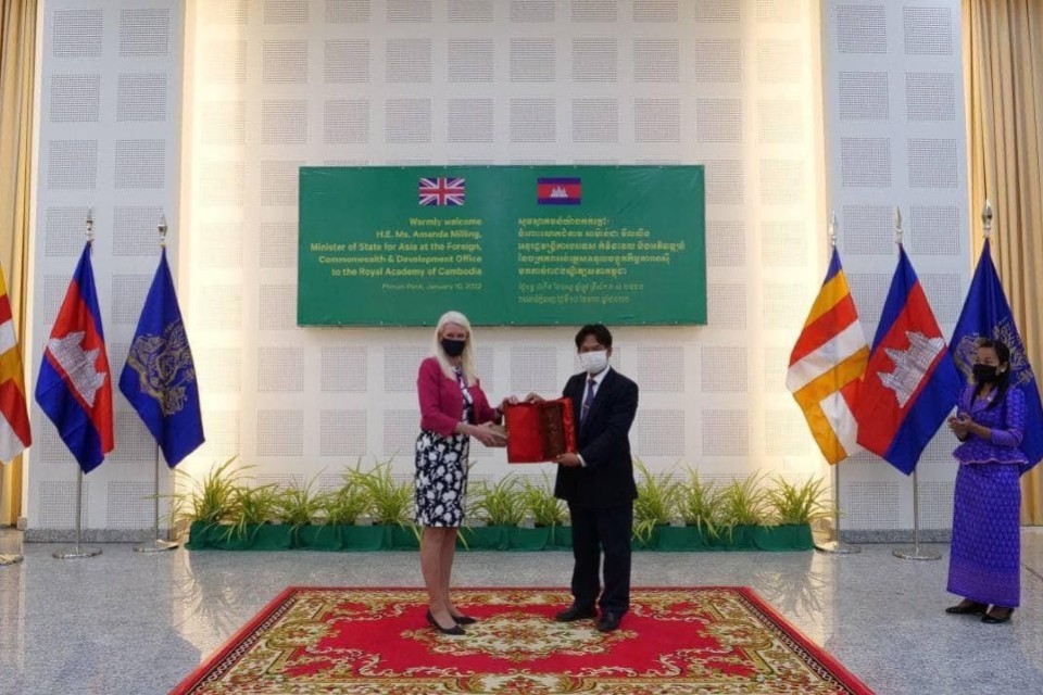 Minister for Asia travels to Cambodia to build ties with new ASEAN Chair