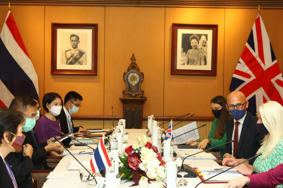 Minister for Asia visits Thailand to discuss trade and security ties and welcome UK vaccine cooperation