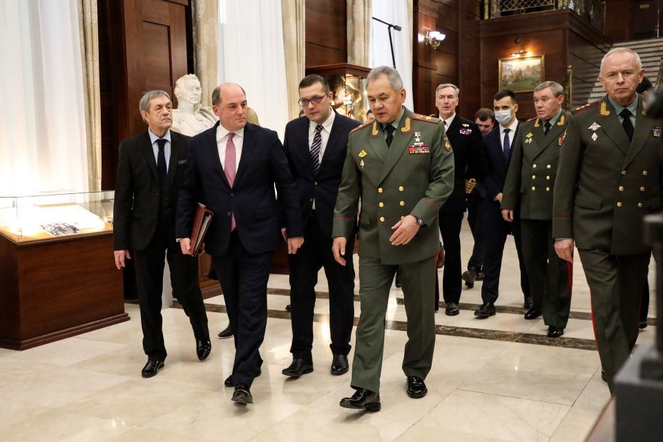 Defence Secretary meets Russian counterpart in Moscow