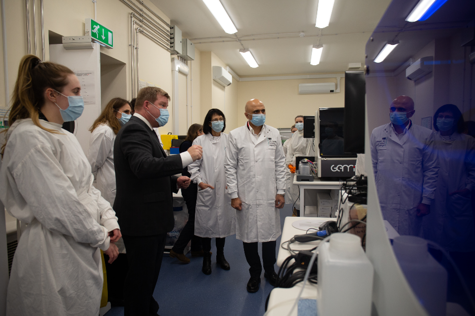 New UKHSA laboratory will ‘define future pandemic response’ with pioneering COVID-19 vaccines and variants research