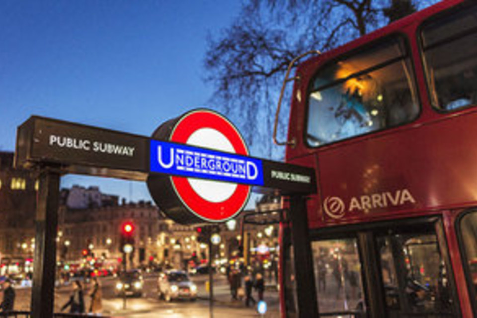 Government agrees £200 million deal to keep vital Transport for London services running