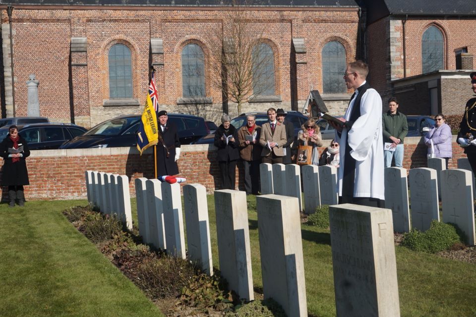 Graves of 3 soldiers killed during the Great War are rededicated in Belgium