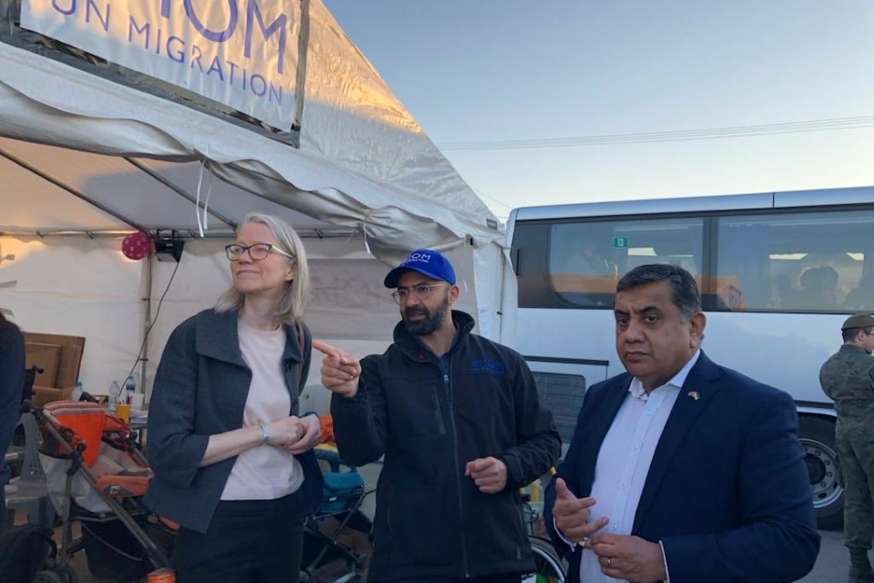 Lord (Tariq) Ahmad visits Poland as UK delivers humanitarian aid on the Poland Ukraine border