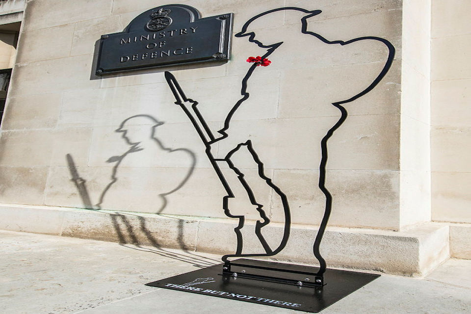 A mental frame of a silhouette of a World War I soldier.