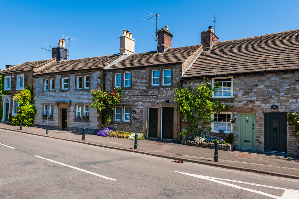 UK House Price Index for March 2022