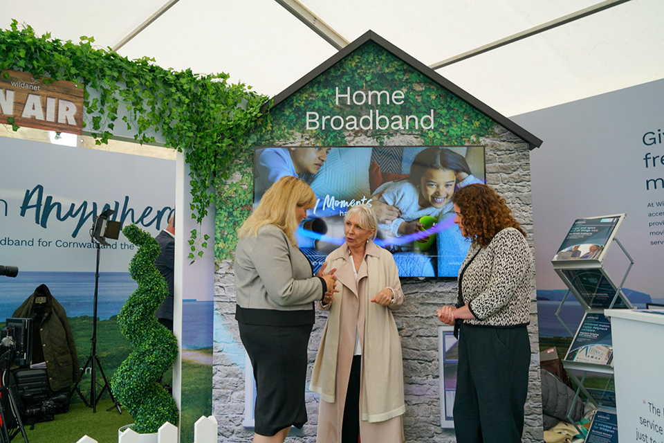 Digital Secretary attends Royal Cornwall Show to champion £5 billion boost for rural broadband